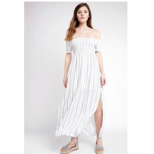 Off Shoulder Smocked Striped maxi Dress - sz S